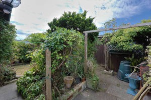 Photo 31- click for photo gallery